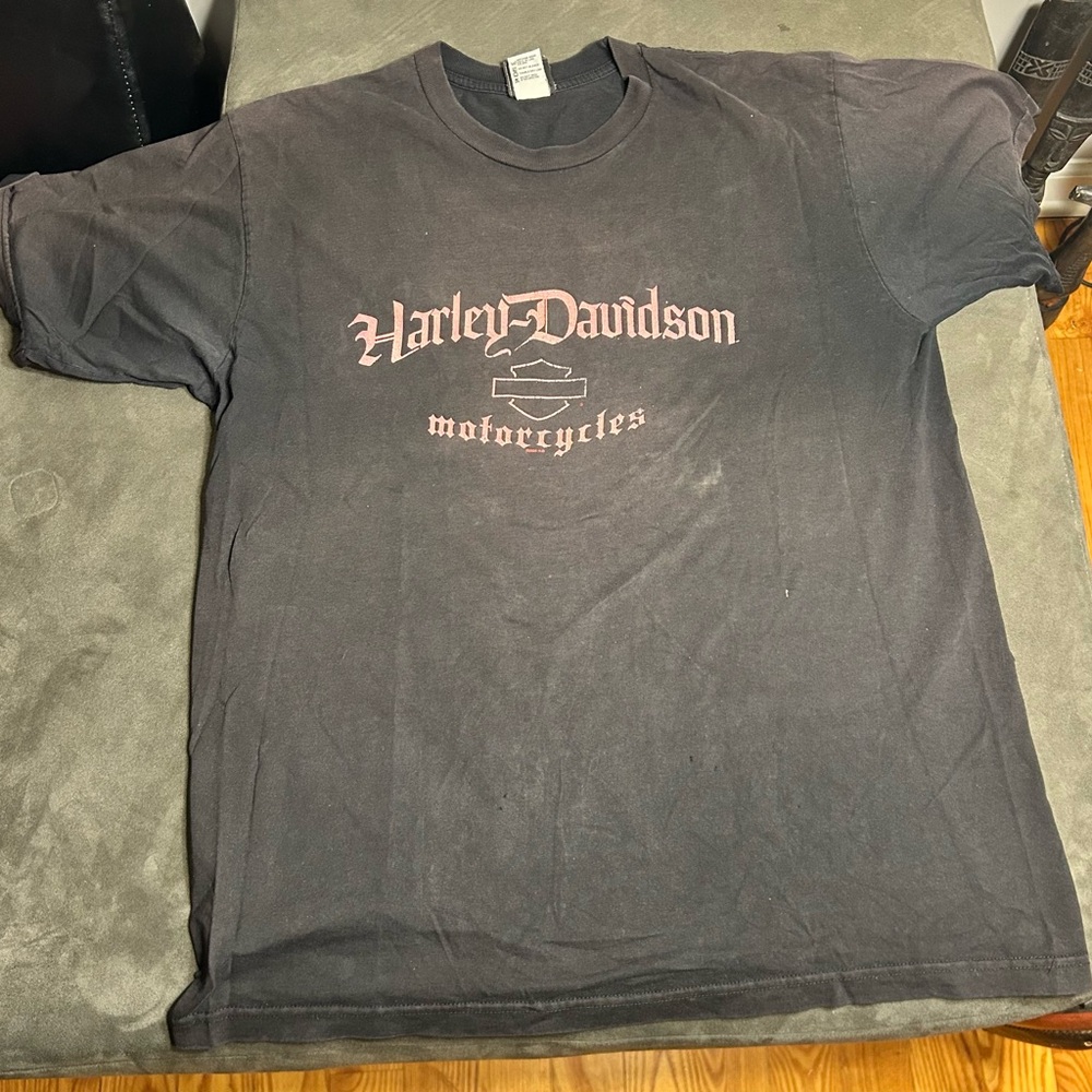 2000 Vintage Harley-Davidson Black Tee with Faded Red Logo